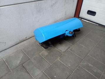 Freesbak nibbi, Enlèvement