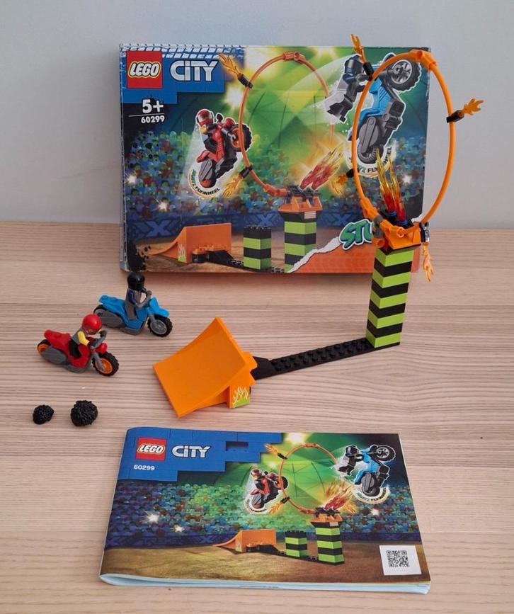 LEGO 60299 CITY STUNTSHOW MOTO, Kinderen en Baby's, Speelgoed | Duplo en Lego, Zo goed als nieuw, Lego, Complete set, Ophalen of Verzenden