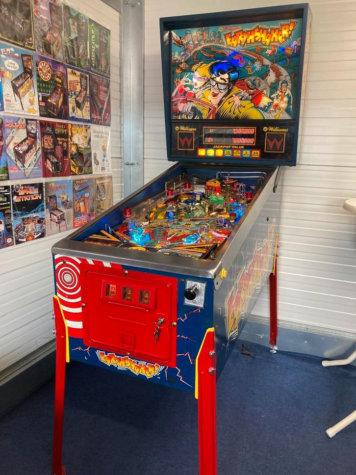 Earthshaker flipperkast met shaker, Verzamelen, Automaten | Flipperkasten, Zo goed als nieuw, Flipperkast, Williams, Ophalen