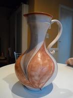 Grande poterie, cruche. Hauteur: 50 cm, Enlèvement