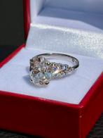 18K gouden ring diamant van maar liefst 4.72 karaat!! nieuw, Nieuw, Ophalen of Verzenden, 17 tot 18, Met edelsteen