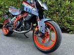 KTM - Duke 390, Naked bike, Bedrijf, 12 t/m 35 kW, 1 cilinder