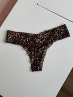 Mooie string in luipaardprint motief, Kleding | Dames, Ondergoed en Lingerie, Verzenden, String