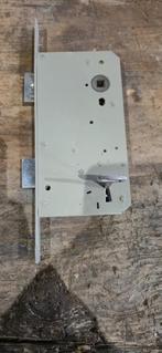 LITTO - Serrure à clé à gorges avec entraxe de 110 mm, Bricolage & Construction, Enlèvement ou Envoi, Neuf, Clé