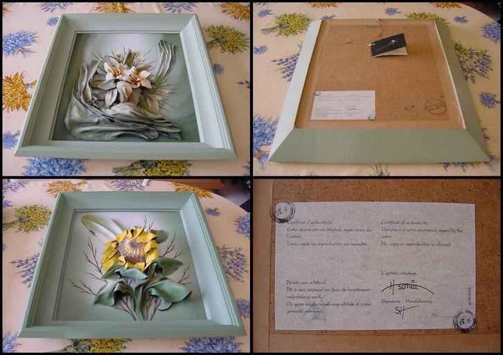 2 jolis cadres avec décor floral en cuir, Maison & Meubles, Accessoires pour la Maison | Cadres, Utilisé, 50 à 75 cm, Moins de 50 cm