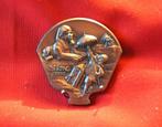 broche de fantaisie cuivre rouge rene muller(x2052), Handtassen en Accessoires, Broches, Ophalen of Verzenden, Rood, Koper