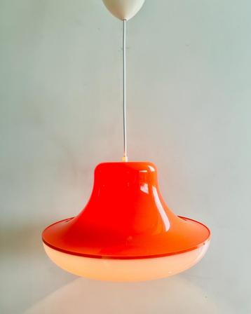 Vintage UFO lamp beschikbaar voor biedingen