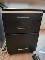 Ladenblok in mooie staat, Ophalen