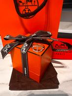 Bague neuve HERMÈS or Contour 18 carats pavé avec boîte/sac, Neuf, Or, Or, Enlèvement