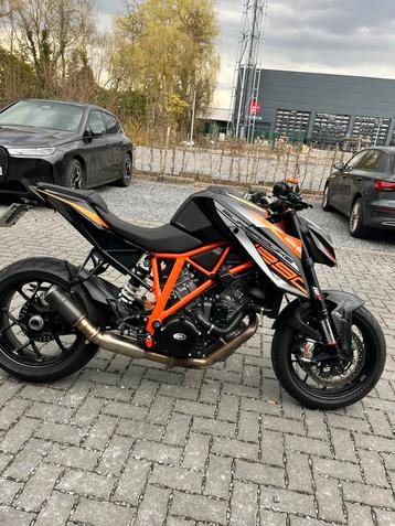 Ktm superduke 1290 r, Motoren, Motoren | KTM, 2 cilinders, Particulier, Meer dan 35 kW, 1290 cc
