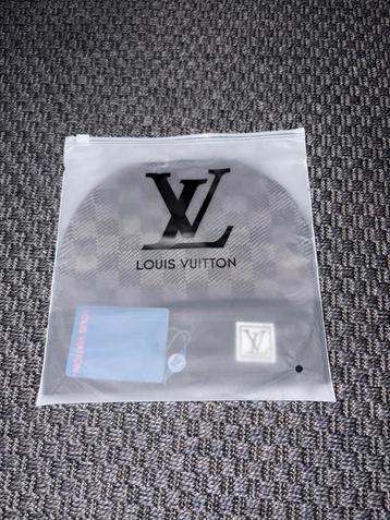 Louis Vuiton Muts beschikbaar voor biedingen