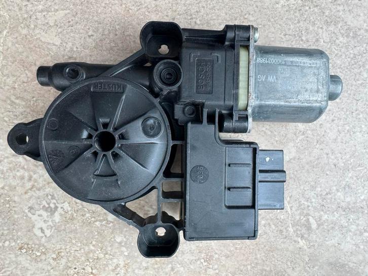 Elektrische raammotor — Seat Arona, Auto-onderdelen, Ruiten en Toebehoren, Seat, Gebruikt, Ophalen of Verzenden