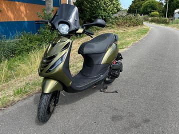 Piaggio zip 4T A-klasse beschikbaar voor biedingen