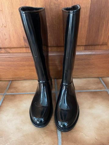 Bottes neuves Routard fourrure à l’intérieur 37 