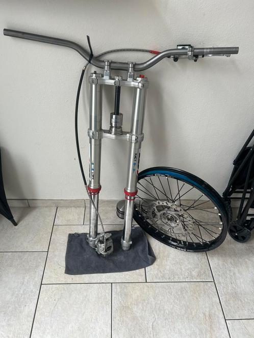 Surron light bee voorvork ktm 85, Fietsen en Brommers, Brommeronderdelen | Algemeen, Zo goed als nieuw, Ophalen of Verzenden