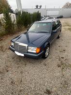 W124 station 300D, Automaat, Blauw, 5 deurs, 83 kW