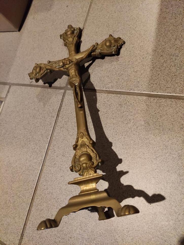Groot altaarkruis, Antiek en Kunst, Antiek | Religieuze voorwerpen, Ophalen of Verzenden
