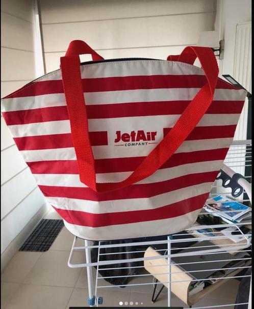 Reistas jet air, Handtassen en Accessoires, Tassen | Reistassen en Weekendtassen, Zo goed als nieuw, Rood, Ophalen of Verzenden