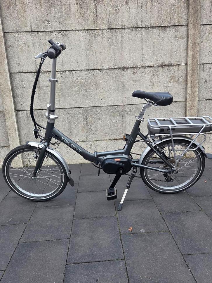 Mooie elektrische plooifiets met middenmotor, Fietsen en Brommers, Elektrische fietsen, Ophalen of Verzenden