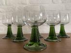 6 wijnglazen met groene voet, Ophalen of Verzenden