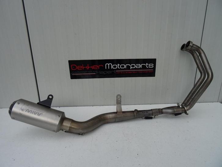 Compleet Mivv MK3 Uitlaat Systeem Yamaha YZF R3 2015-2024, Motos, Pièces | Yamaha, Enlèvement ou Envoi