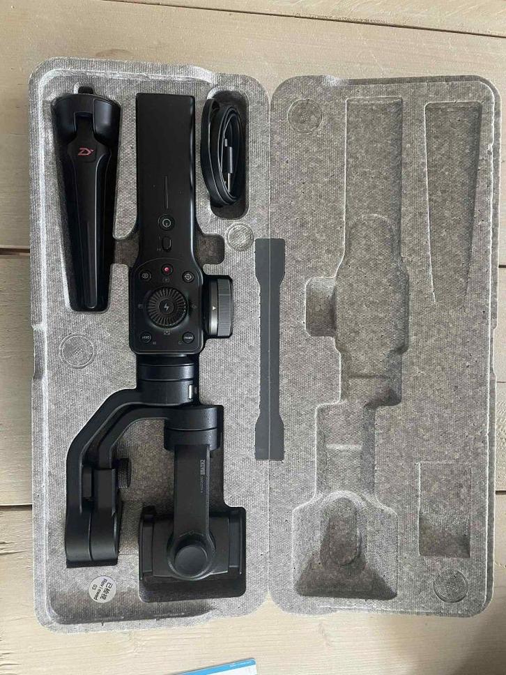 Zhiyun Smooth 4, Audio, Tv en Foto, Fotografie | Statieven en Balhoofden, Nieuw, Driepoot, Minder dan 150 cm, Ophalen of Verzenden