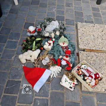 Allerhande kerstdecoratie  beschikbaar voor biedingen
