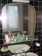 Badkamer spiegel, Ophalen