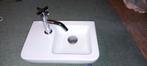 Lavabo met kraan, Ophalen, Zo goed als nieuw, Wastafel