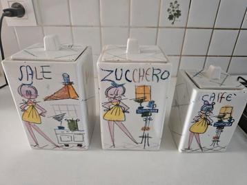 Porselein voor zout, suiker en koffie, Enlèvement