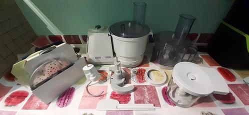 Robot multifonction. BRAUN. Comme neuf, Elektronische apparatuur, Keukenmixers, Zo goed als nieuw, 3 snelheden of meer, Ophalen