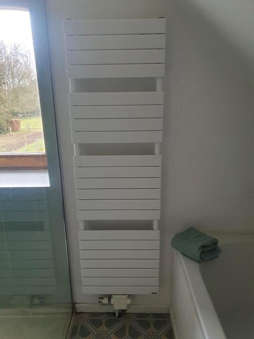 Vasco Handdoek radiator, Doe-het-zelf en Bouw, Verwarming en Radiatoren, Zo goed als nieuw, Radiator, 500 tot 800 watt, 80 cm of meer