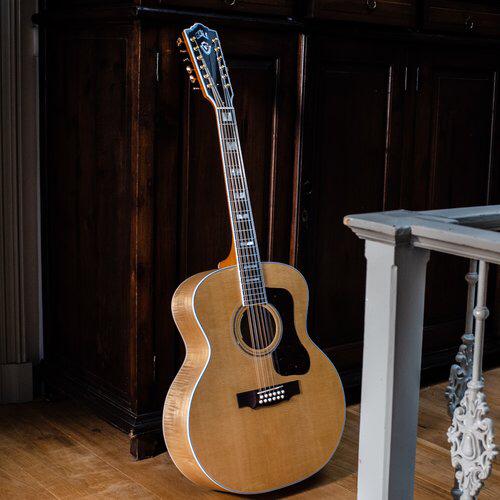Guild F-512 12-String Jumbo Acoustic (Maple Natural) NEW, Muziek en Instrumenten, Snaarinstrumenten | Gitaren | Akoestisch, Nieuw