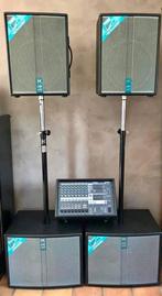 HK + Yamaha Full Sono (2 Cabinets + 2 subwoofers), Musique & Instruments, Comme neuf, Sono, Enlèvement, Moins de 500 watts