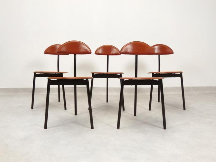 Linea Veam leather tripod chairs, Huis en Inrichting, Stoelen, Gebruikt, Vijf, Zes of meer stoelen, Leer, Metaal, Bruin, Ophalen of Verzenden
