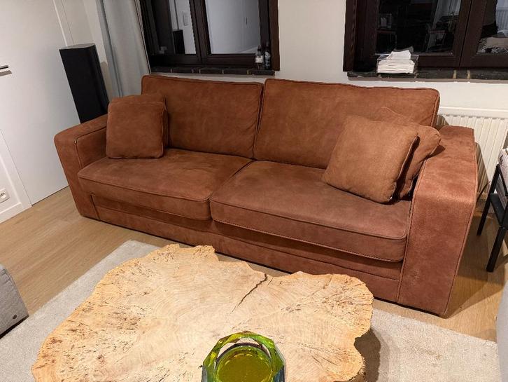 Canapé 3 places (250cm) en suédine camel, Huis en Inrichting, Zetels | Zetels, Zo goed als nieuw, Ophalen