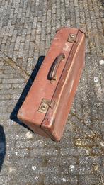 Valise, Antiquités & Art, Enlèvement