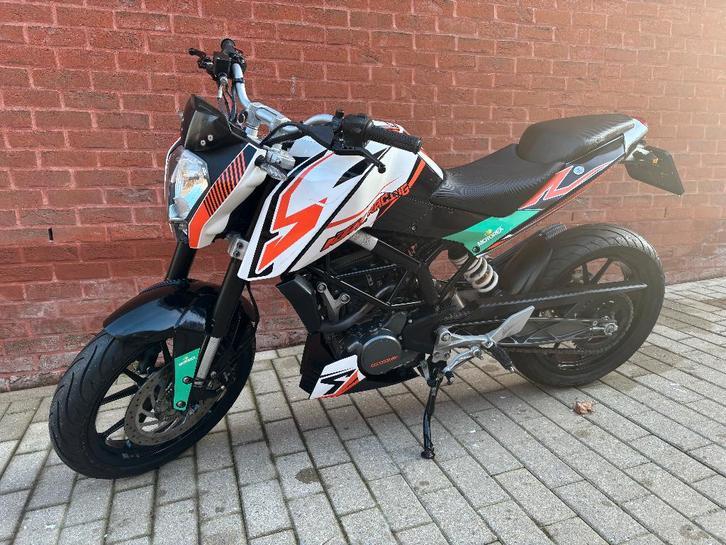 KTM DUKE 125 ABS  in perfecte staat B-A1-rijbewijs, Motoren, Motoren | KTM, Particulier, Naked bike, 11 kW of minder, 1 cilinder