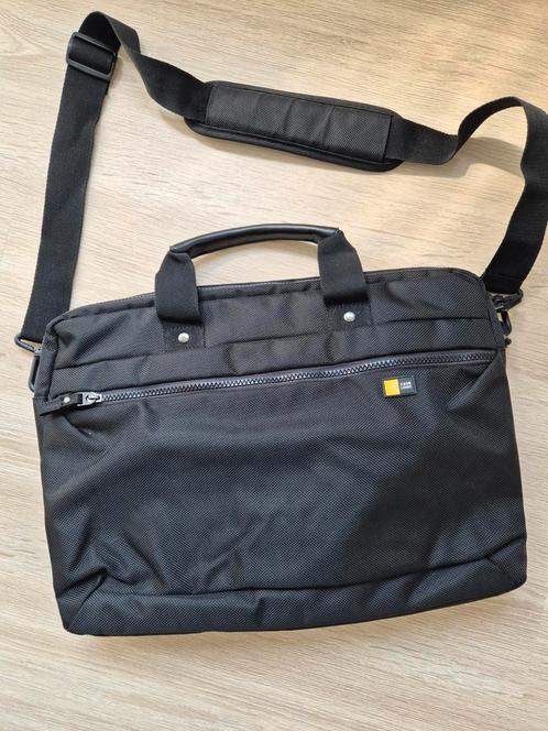 Case Logic - Draagtas voor notebook - 15.6", Computers en Software, Laptoptassen, Zo goed als nieuw, Ophalen of Verzenden