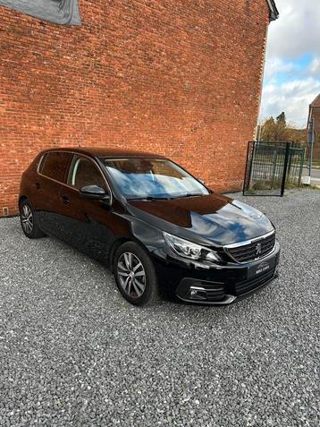 Peugeot 308 1.2i| CARPLAY, PANO, CAMERA,.. beschikbaar voor biedingen