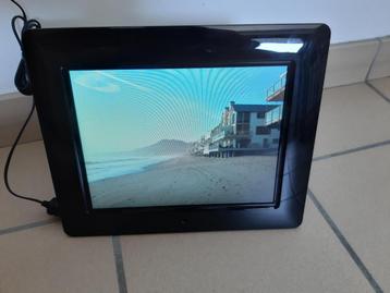 Proline digitale fotokader 20,3 cm beschikbaar voor biedingen
