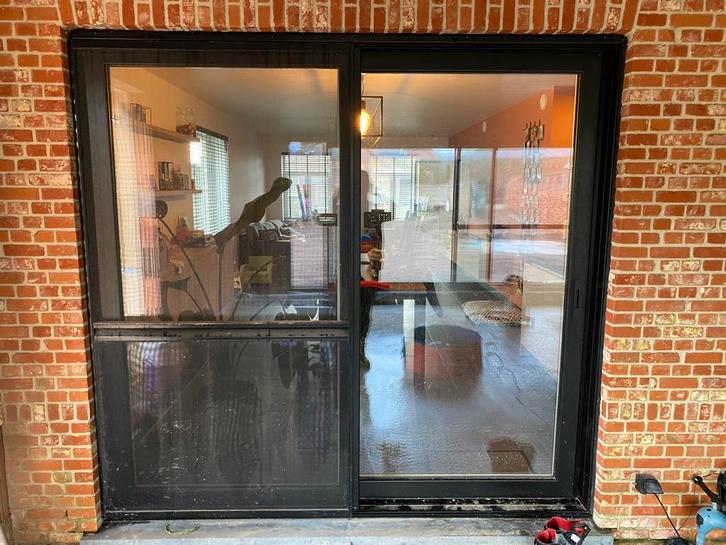 PVC Schuifraam met vliegenraam dubbele beglazing, Doe-het-zelf en Bouw, Raamkozijnen en Schuifdeuren, Zo goed als nieuw, Ophalen