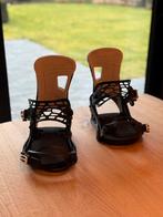 Burton Freestyle Re:Flex Snowboard Bindings - Black - Size M, Sports & Fitness, Snowboard, Enlèvement ou Envoi, Comme neuf, Fixations