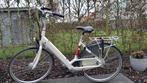 Electrische fiets, Fietsen en Brommers, Elektrische fietsen, 30 tot 50 km per accu, Zo goed als nieuw, Batavus, 47 tot 51 cm