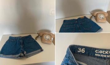 Kleren - 3 euro per stuk beschikbaar voor biedingen