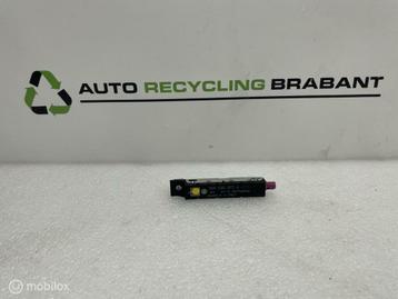 Antenne versterker origineel Volkswagen Passat B8 3G9035577A beschikbaar voor biedingen