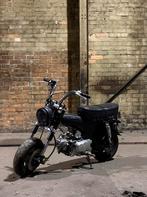 B-klasse dax, Fietsen en Brommers, Ophalen