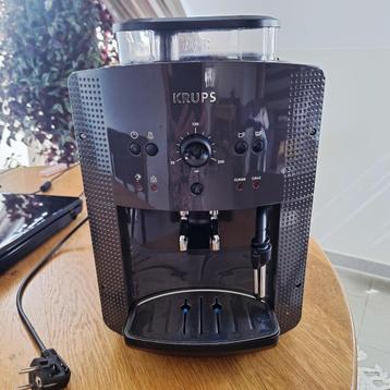 Super nette Krups koffiemachine voor bonen, klein defect beschikbaar voor biedingen