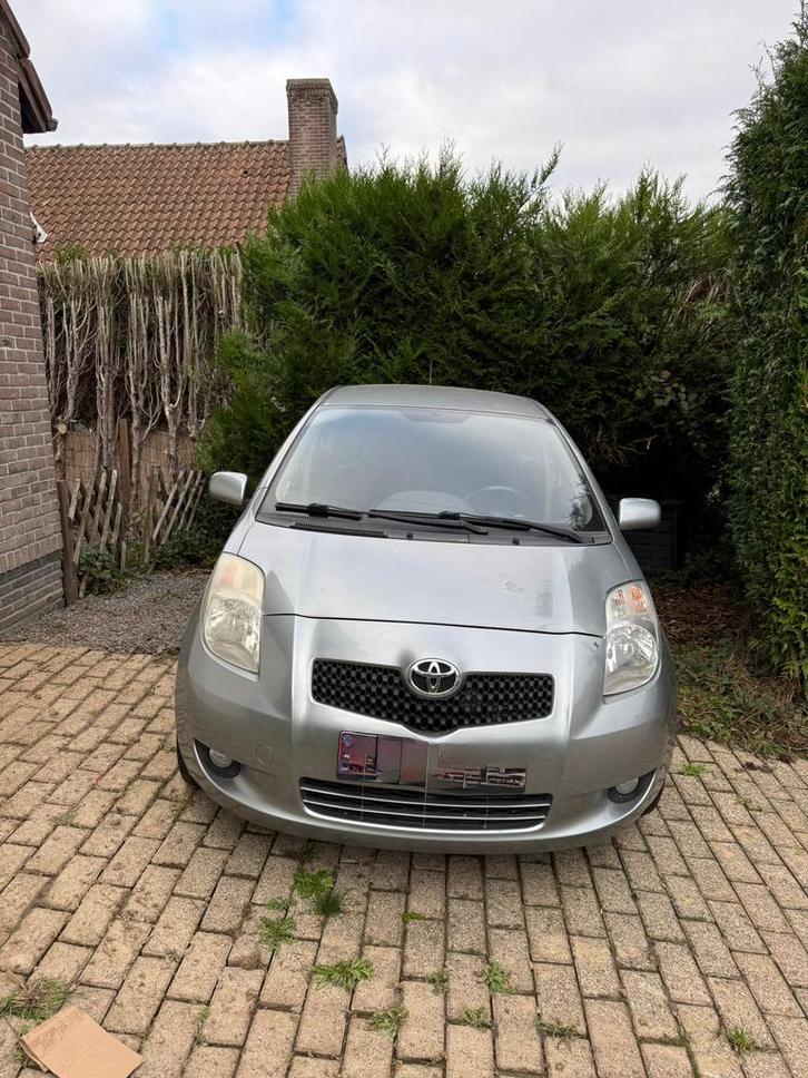 Toyota yaris  1.4 D4D 2007, Autos, Toyota, Particulier, Yaris, ABS, Airbags, Air conditionné, Ordinateur de bord, Verrouillage central