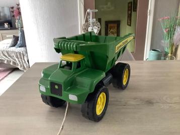 John Deere plastic kipwagen (21x40 cm) beschikbaar voor biedingen